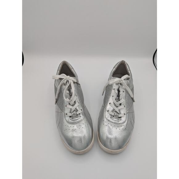 MICHAEL by Michael Kors silver women's sneakers size 9.5 - Picture 1 of 14